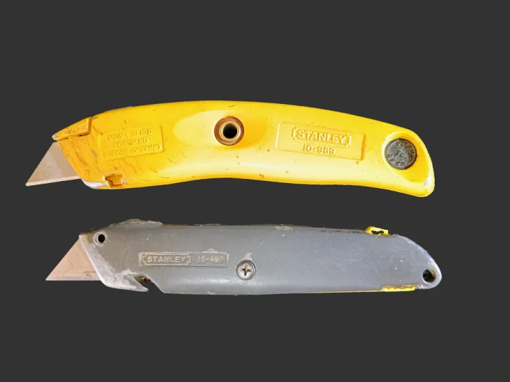 Two utility knives